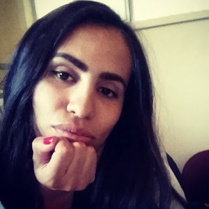 Meet your Posher, Liana